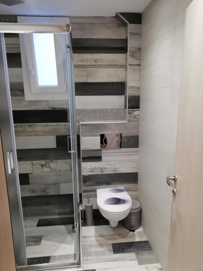 Haus Viktoria 3 Apartamento *